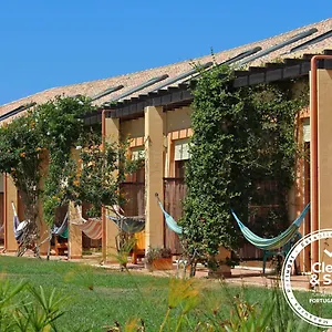 Casa Do Vale Da Lama Ecohotel & Retreat Centre In A Farm Bauernhof